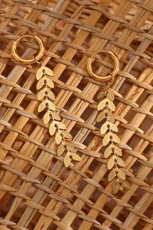 Allysa Fishtail Earrings - Image 4