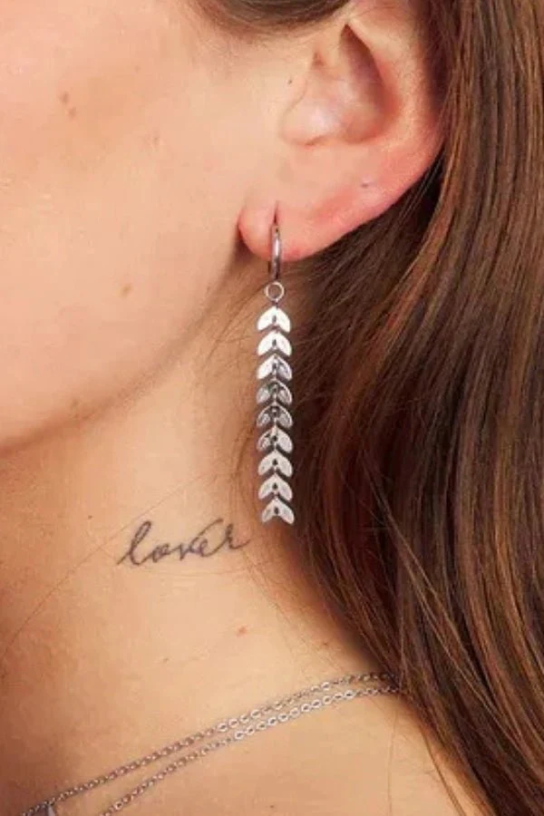Allysa Fishtail Earrings - Image 9