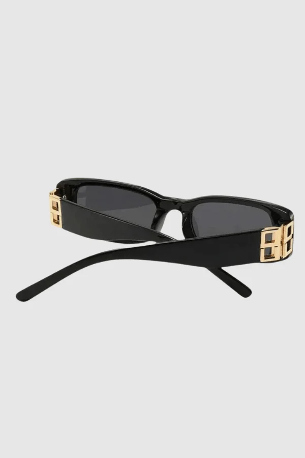 Ariana Shade - Image 3