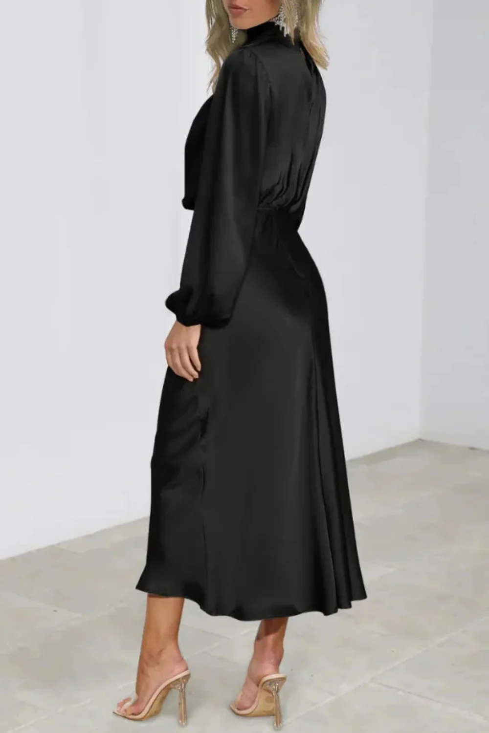 Ellana - Black - Image 3