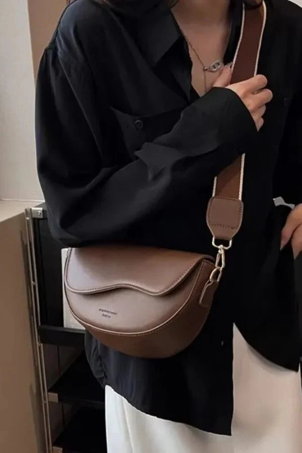 Chelsea Crossbody Bag - Image 3