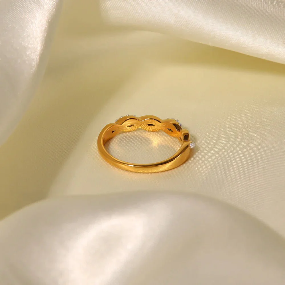 Felicienne Pearl Ring - Image 5