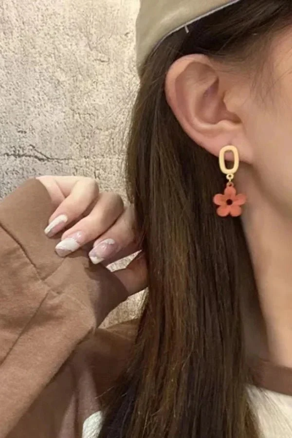Flower Dual Tone Earrings - Image 2