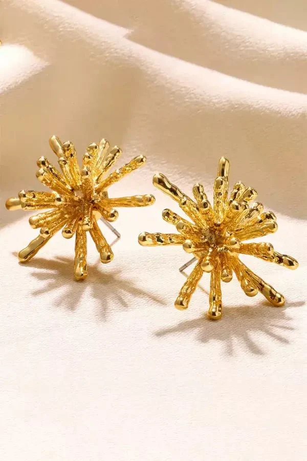 Gwy Metallic Flower Earrings - Image 3