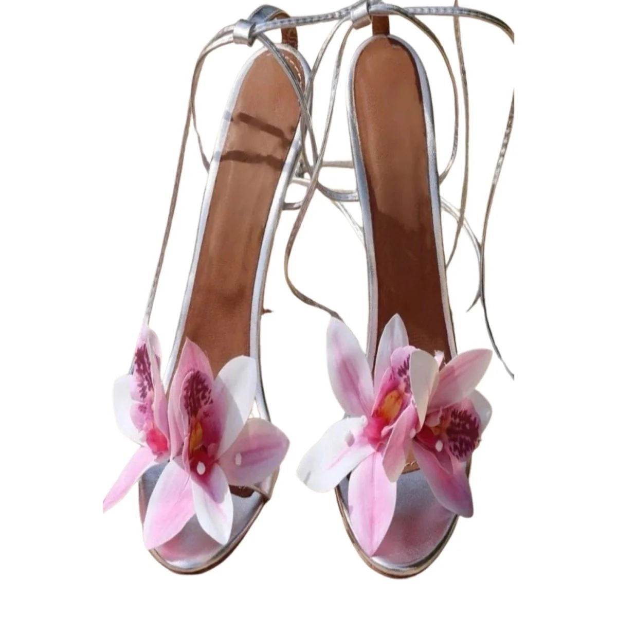 Lailah Open High-heeled Sandals with Cross Straps