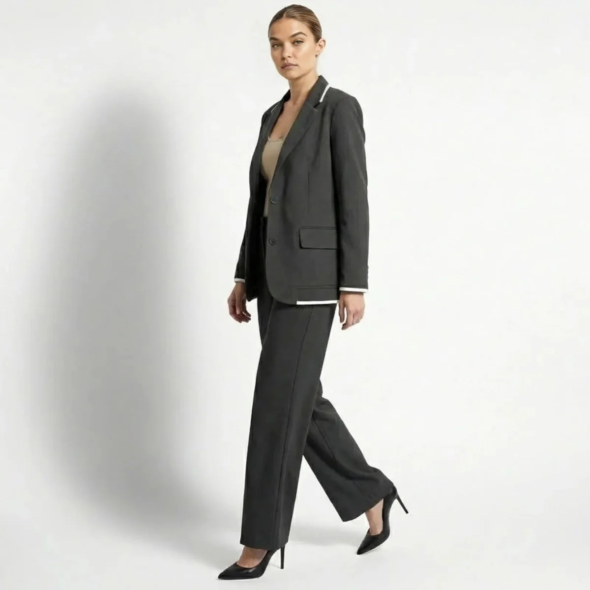 Lucia Set - Image 17