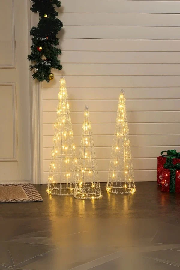 Merry Gold Glitter Cone - Image 7