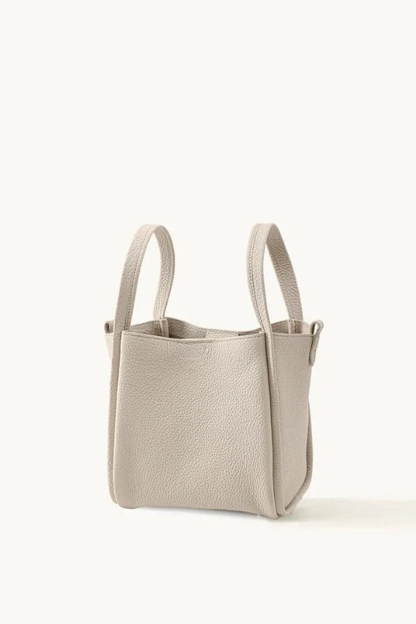 Minnie Medium Bucket Bag - Image 8