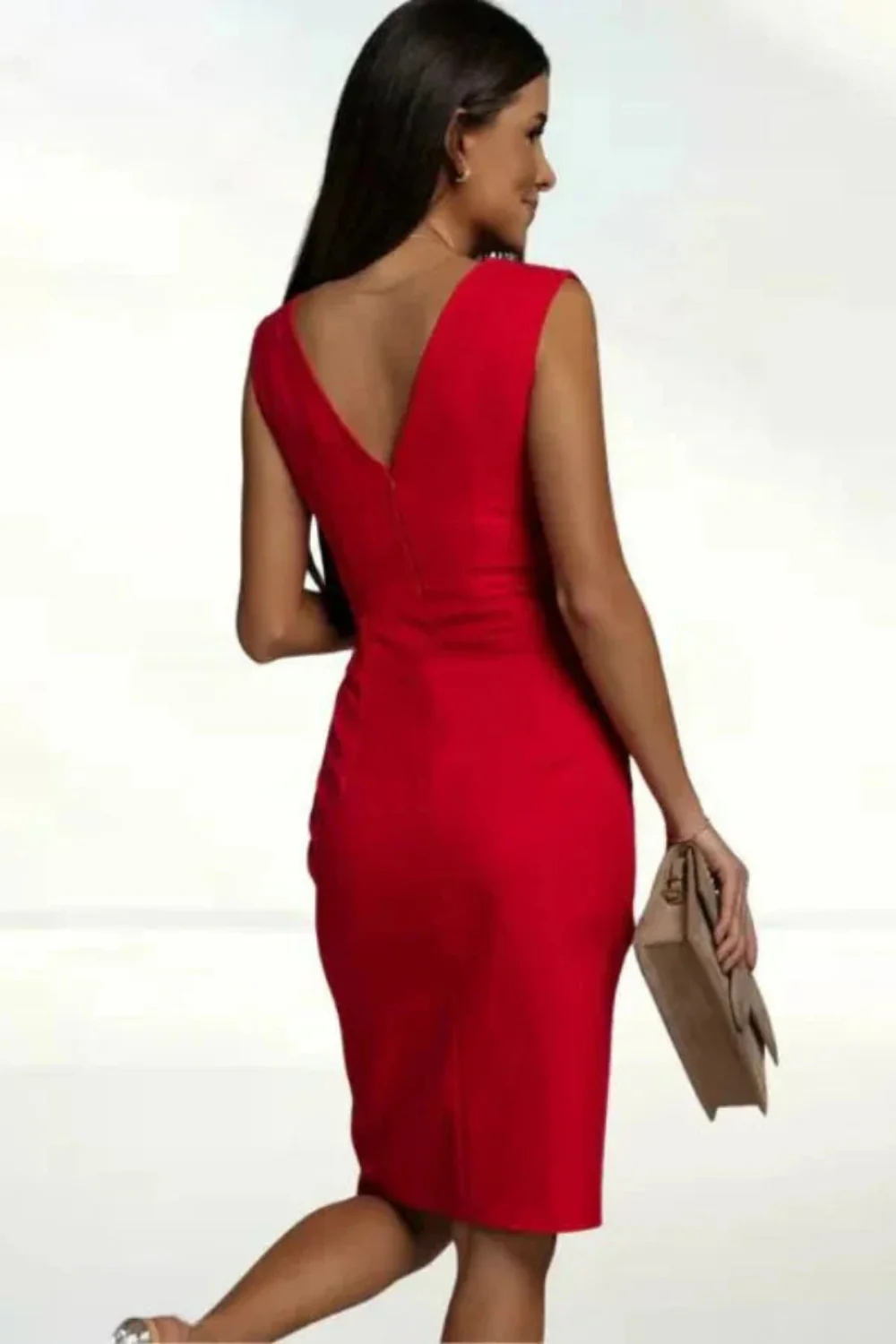 Clara - Red - Image 3