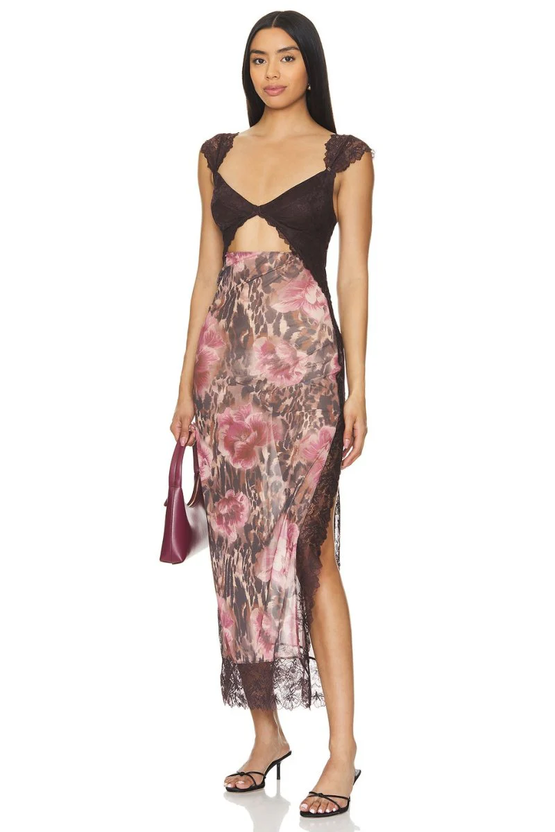 Vivienne - Image 33
