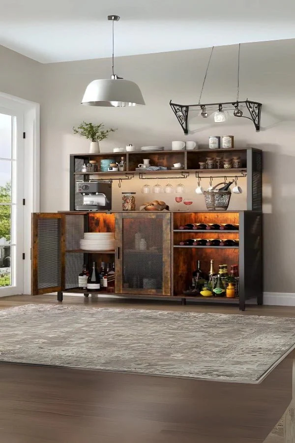 Wine Bar Cabin - Image 2